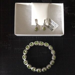 Genuine Peridot & Diamond earring and bracelet set